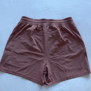 lululemon athletica Men’s pacebreaker LL - medium